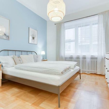 Apartment Alex Praga Esterno foto