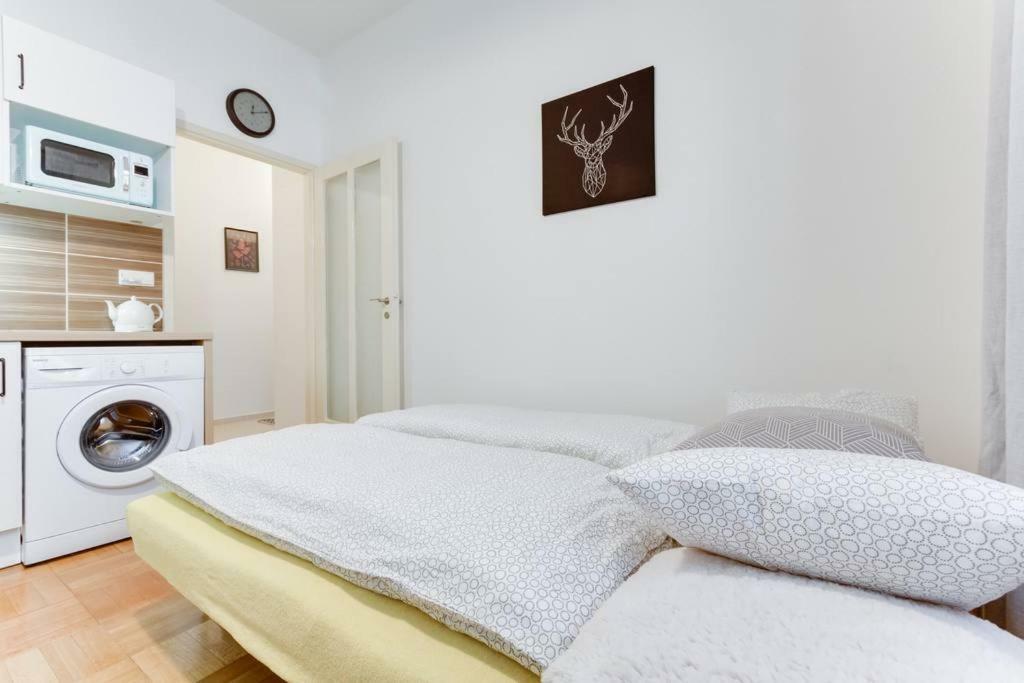 Apartment Alex Praga Esterno foto